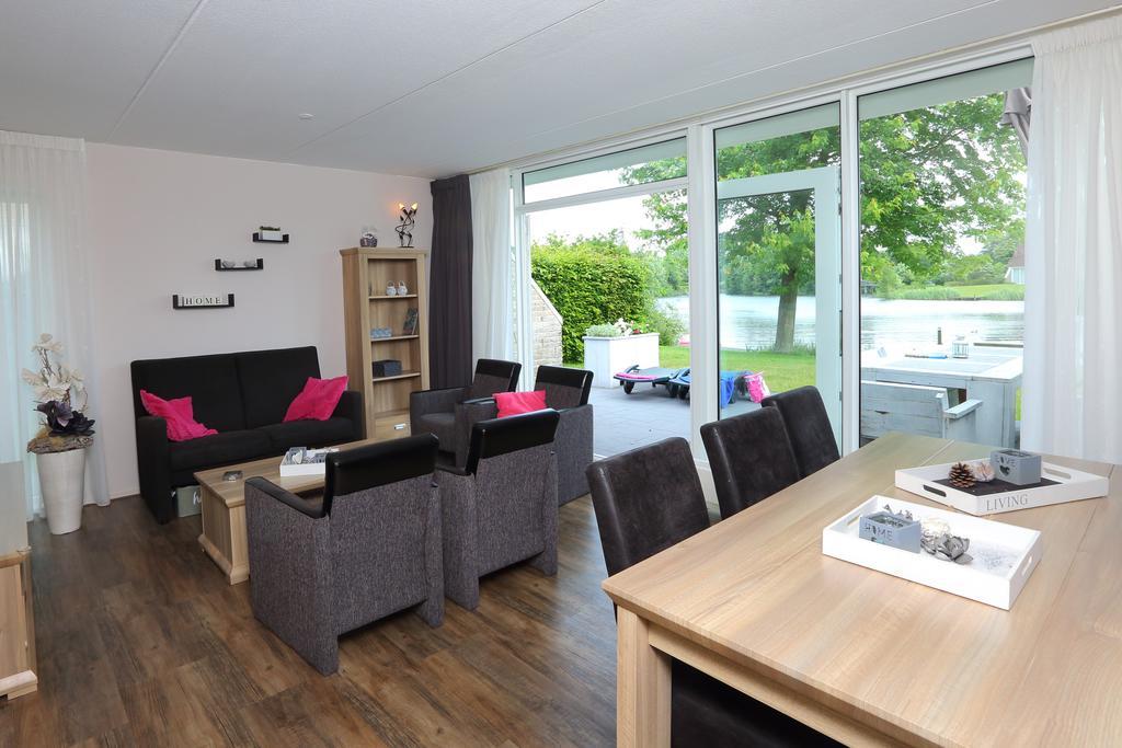 Vakantiepark Emslandermeer Vlagtwedde Esterno foto